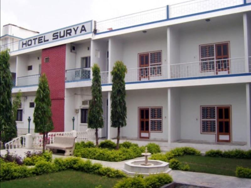 Hotel Surya Khajuraho Exterior photo